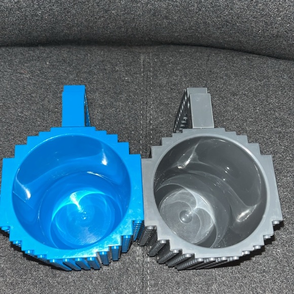 Mega Bloks mugs and kraken - Picture 3 of 11